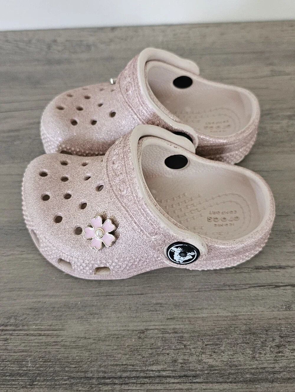 Crocs Kids Glitter Rose Pink Clog Shoes with Flower Charm Infant Girl 4